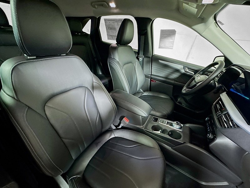 2025 Ford Escape Plug-in hybrid PHEV - Photo 28