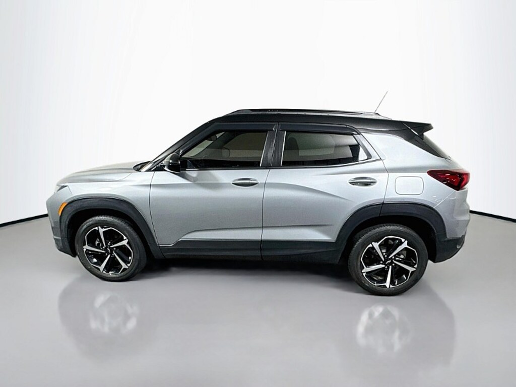 Used 2023 Chevrolet Trailblazer RS Compact SUV
