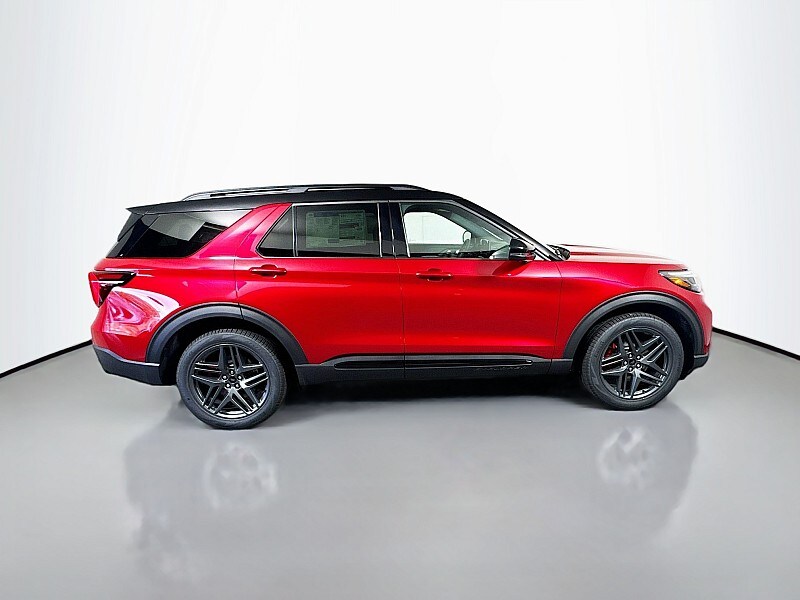 2025 Ford Explorer ST-Line - Photo 8