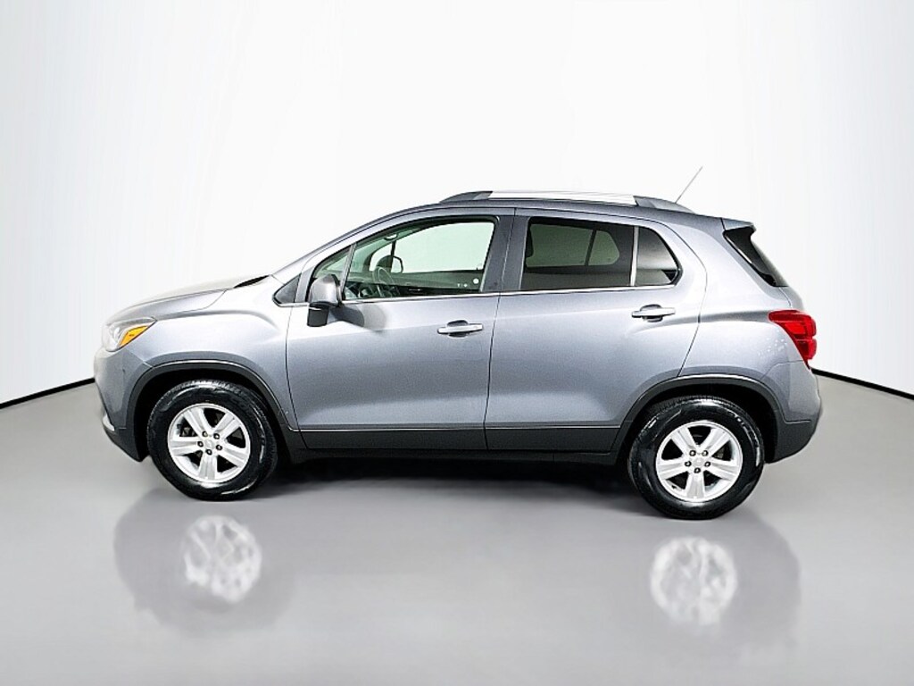 Used 2020 Chevrolet Trax LT Compact SUV