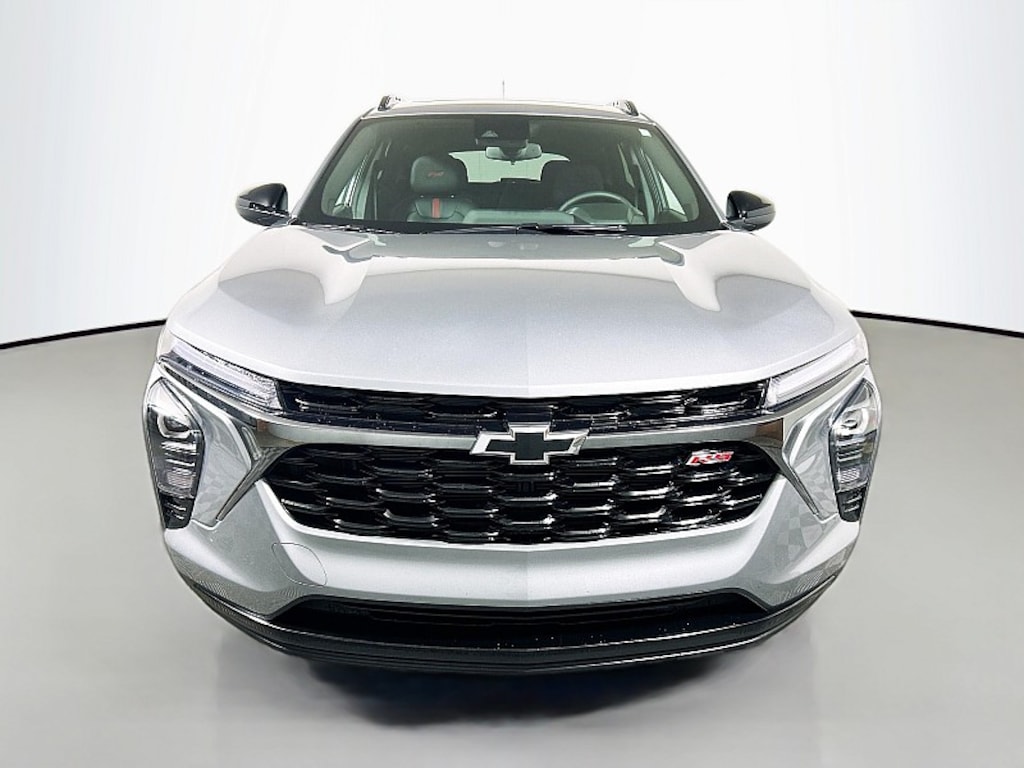 Used 2025 Chevrolet Trax 2RS Crossover SUV