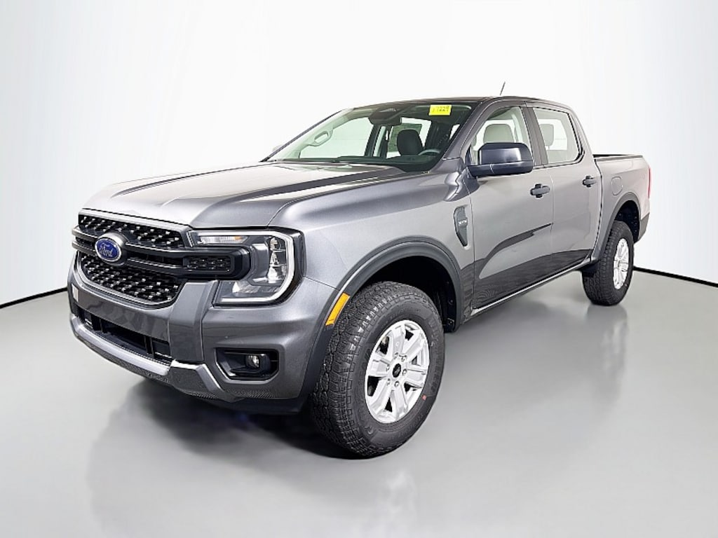 New 2025 Ford Ranger XL Compact Truck