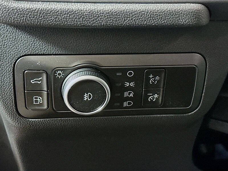 2025 Ford Escape Plug-in hybrid PHEV - Photo 10