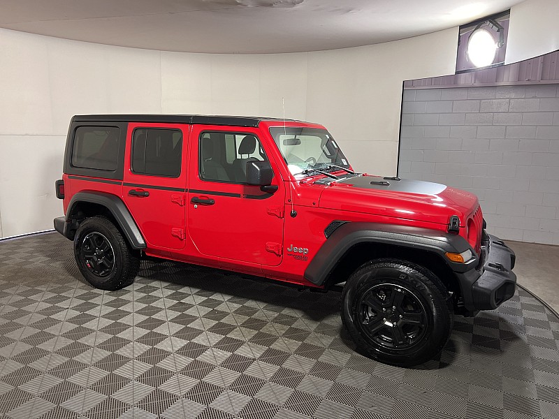 Used 2019 Jeep Wrangler Unlimited Sport S with VIN 1C4HJXDN5KW624309 for sale in Zanesville, OH