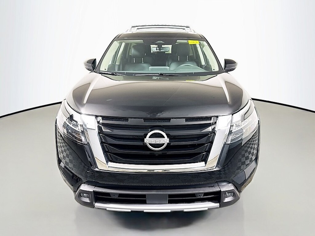 New 2025 Nissan Pathfinder SL Full Size SUV
