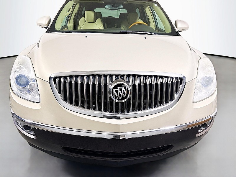Used 2008 Buick Enclave CXL with VIN 5GAER23718J235773 for sale in Zanesville, OH