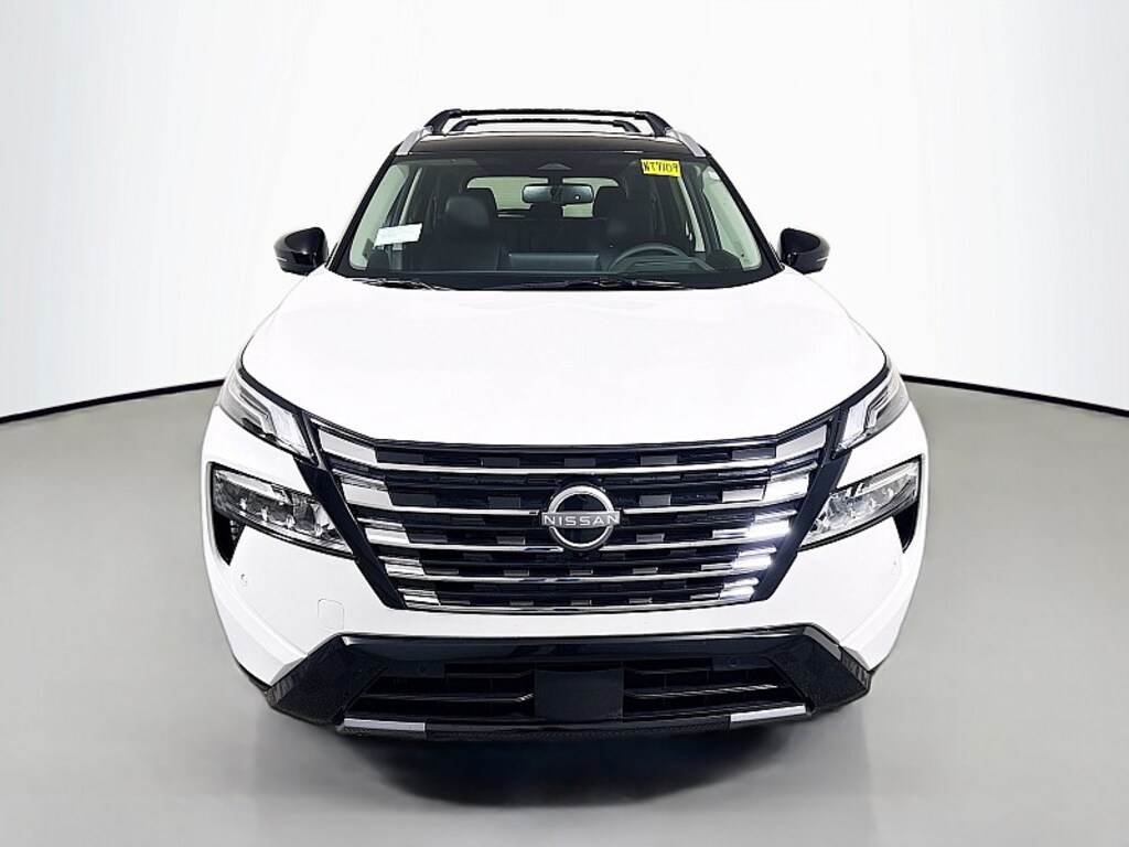 New 2026 Nissan Rogue Platinum Crossover SUV