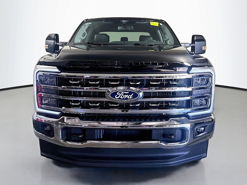 New 2027 Ford Super Duty F-250® Lariat® TRUCK
