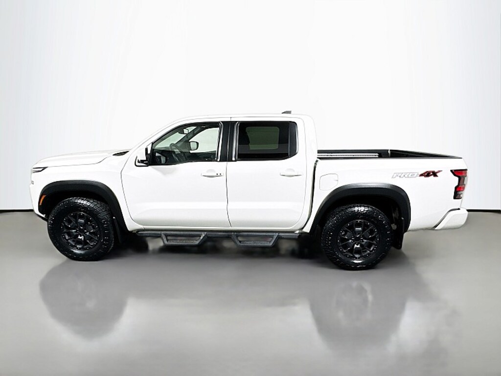 Used 2022 Nissan Frontier PRO-4X Compact Truck