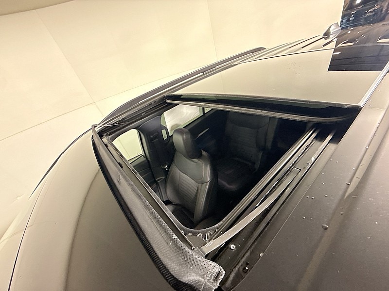 2025 Ford Explorer ST-Line - Photo 23