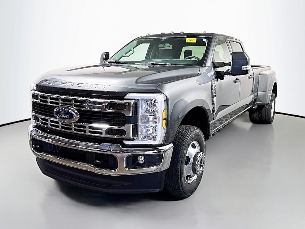 New 2026 Ford Super Duty F-350 XLT TRUCK