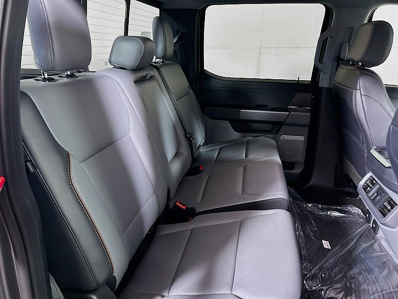 2025 Ford F-150 Lariat - Photo 28