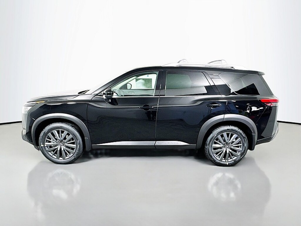 New 2025 Nissan Pathfinder SL Full Size SUV