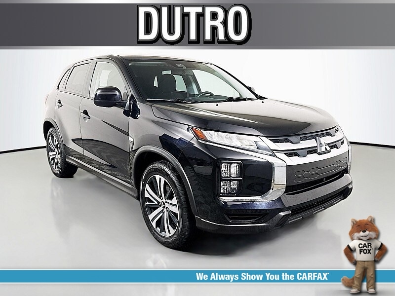 2024 Mitsubishi Outlander Sport ES's photo