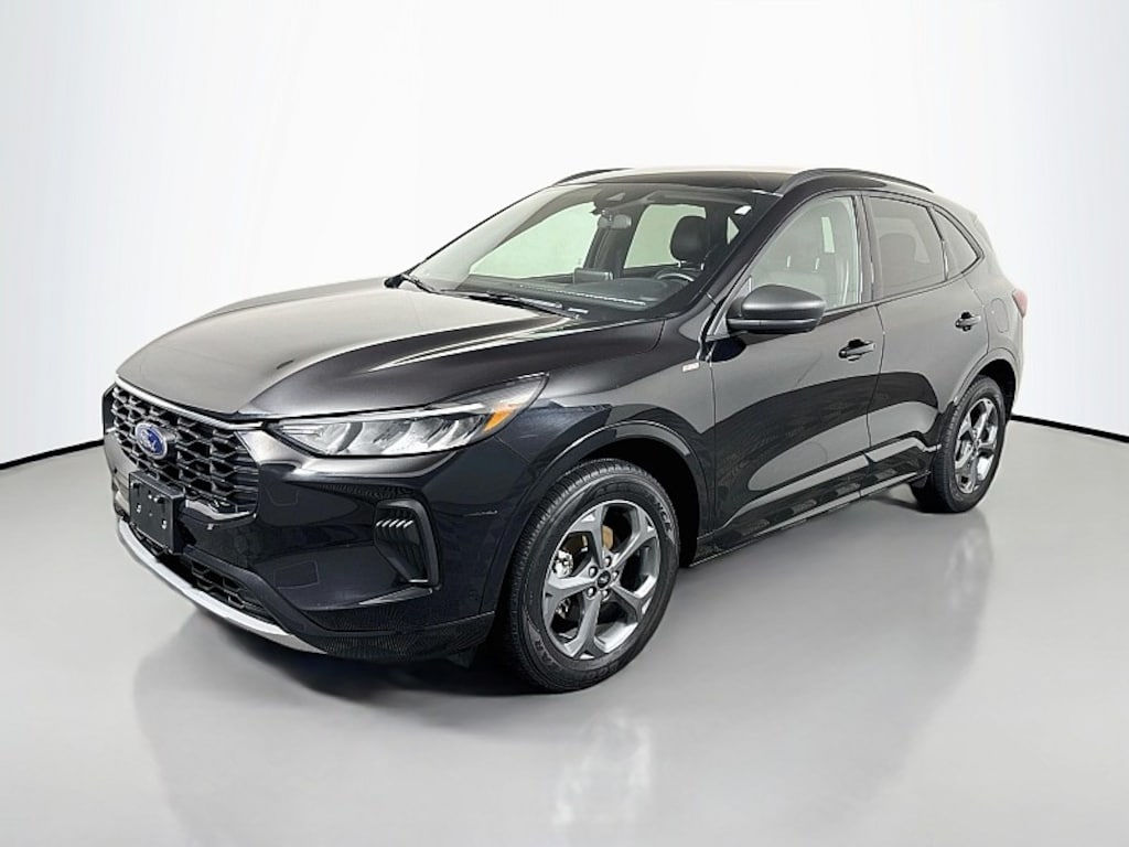 Used 2024 Ford Escape ST-Line Compact SUV