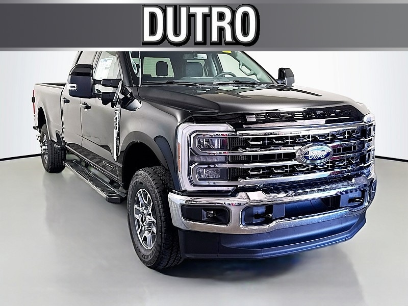 2026 Ford F-350 Super Duty Lariat's photo