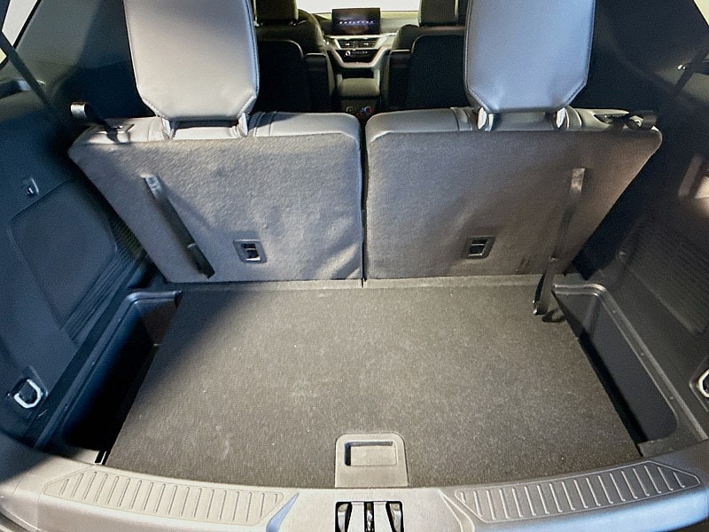2025 Ford Explorer ST-Line - Photo 27
