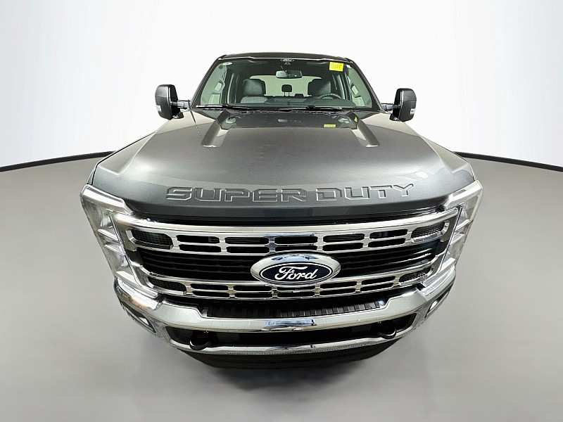 New 2027 Ford Super Duty F-350® XLT TRUCK