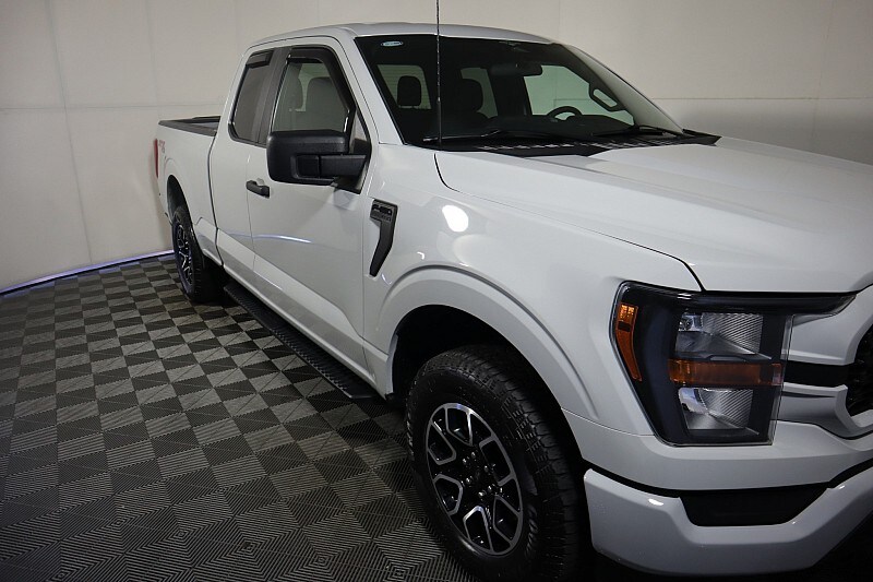 Used 2023 Ford F-150 XL with VIN 1FTFX1E59PKE33136 for sale in Zanesville, OH