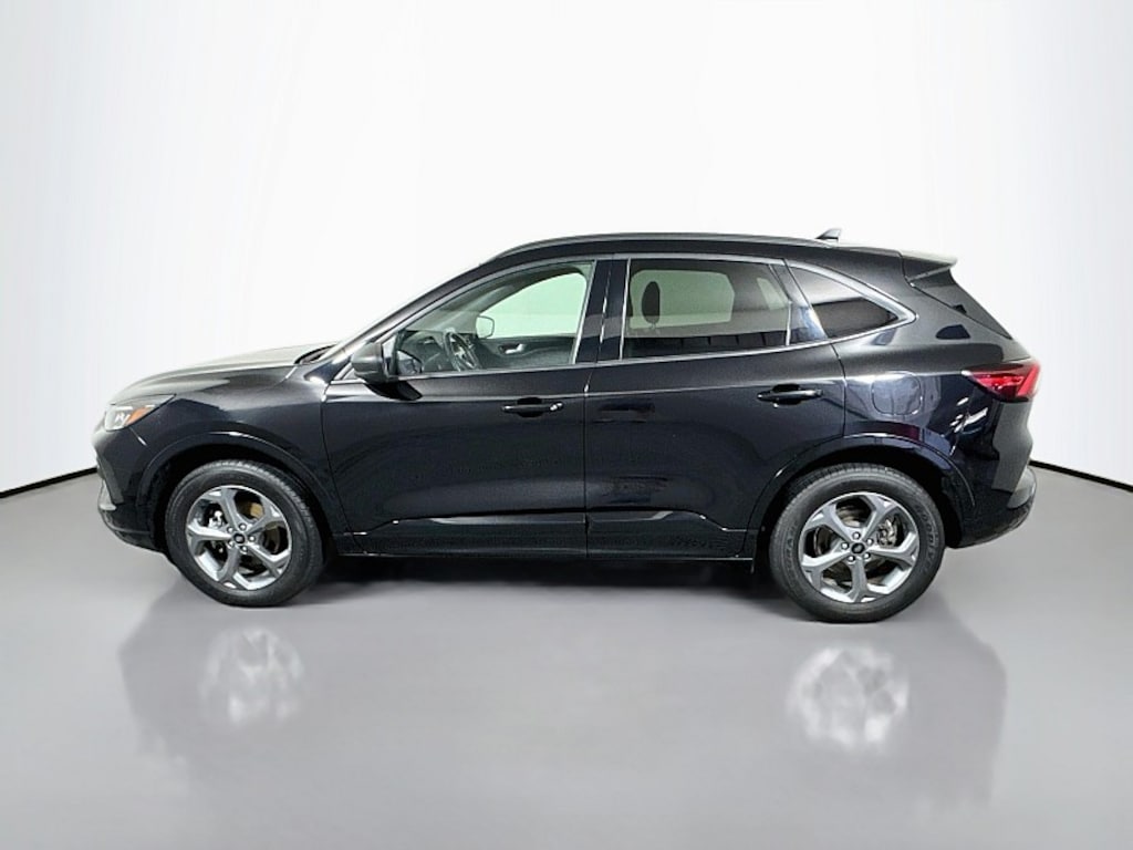 Used 2024 Ford Escape ST-Line Compact SUV