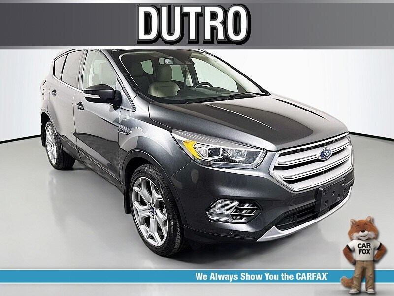 2019 Ford Escape Titanium's photo