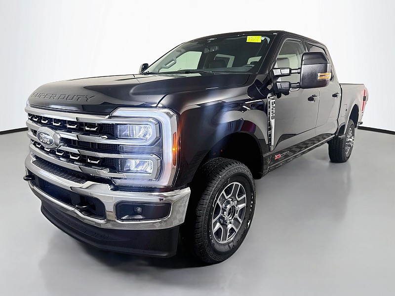 New 2027 Ford Super Duty F-250® Lariat® TRUCK