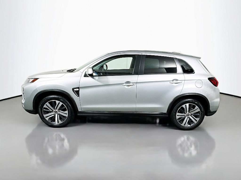 Used 2024 Mitsubishi Outlander Sport ES Compact SUV