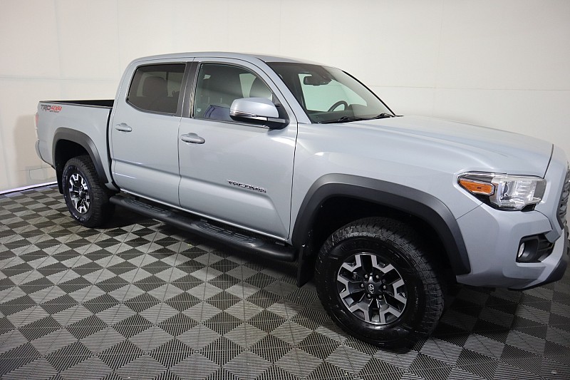 Used 2021 Toyota Tacoma TRD Off Road with VIN 3TYCZ5ANXMT029328 for sale in Zanesville, OH