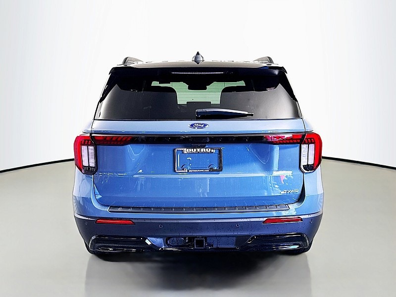2025 Ford Explorer ST-Line - Photo 6