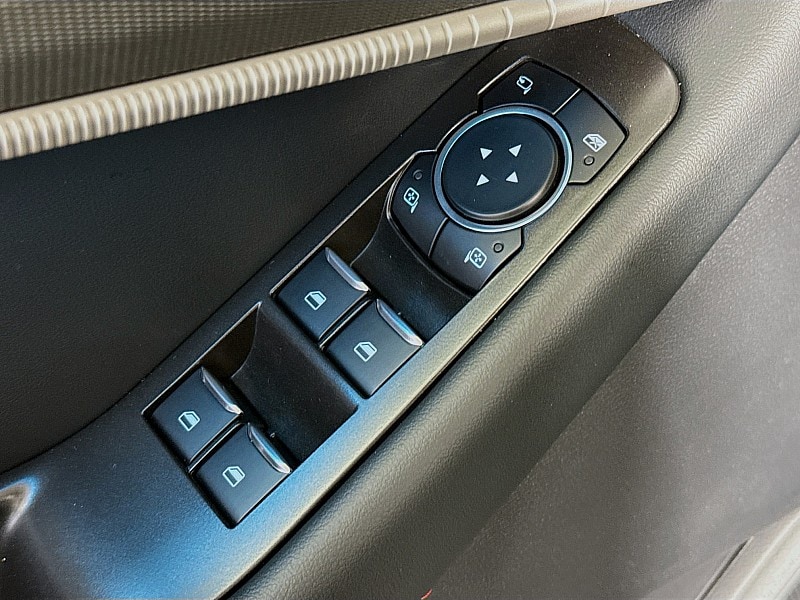 2025 Ford Explorer ST-Line - Photo 20