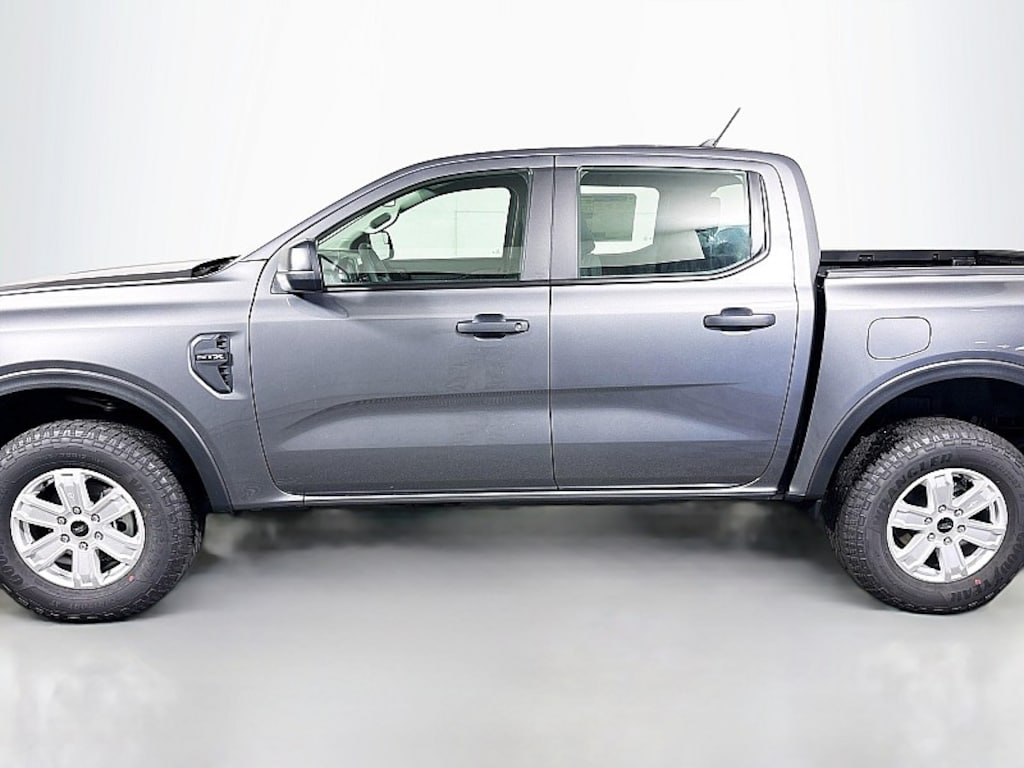 New 2025 Ford Ranger XL Compact Truck