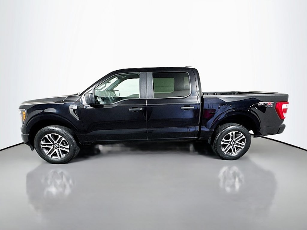 Used 2023 Ford F-150 4WD XL Full Size Truck