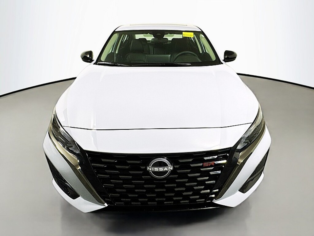 New 2025 Nissan Altima SR Mid-Size Car