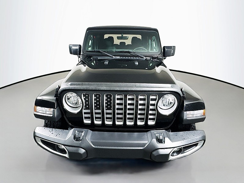 Used 2022 Jeep Gladiator Overland with VIN 1C6HJTFG2NL166328 for sale in Zanesville, OH