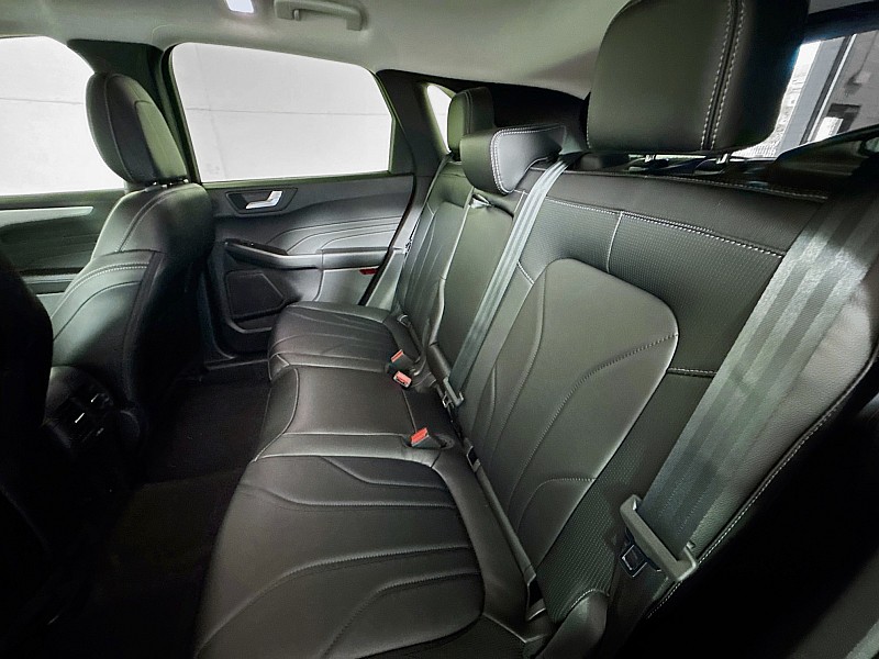 2025 Ford Escape Plug-in hybrid PHEV - Photo 23