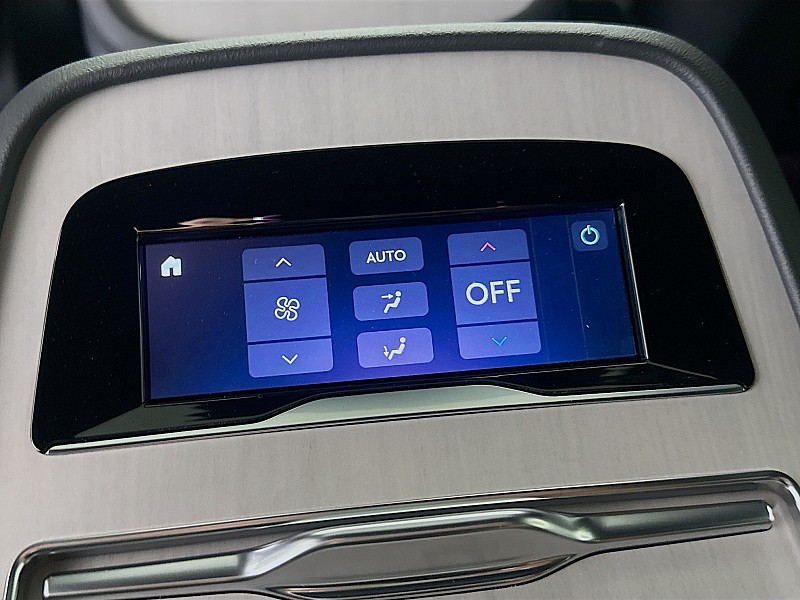 2027 Lincoln Navigator Reserve - Photo 27