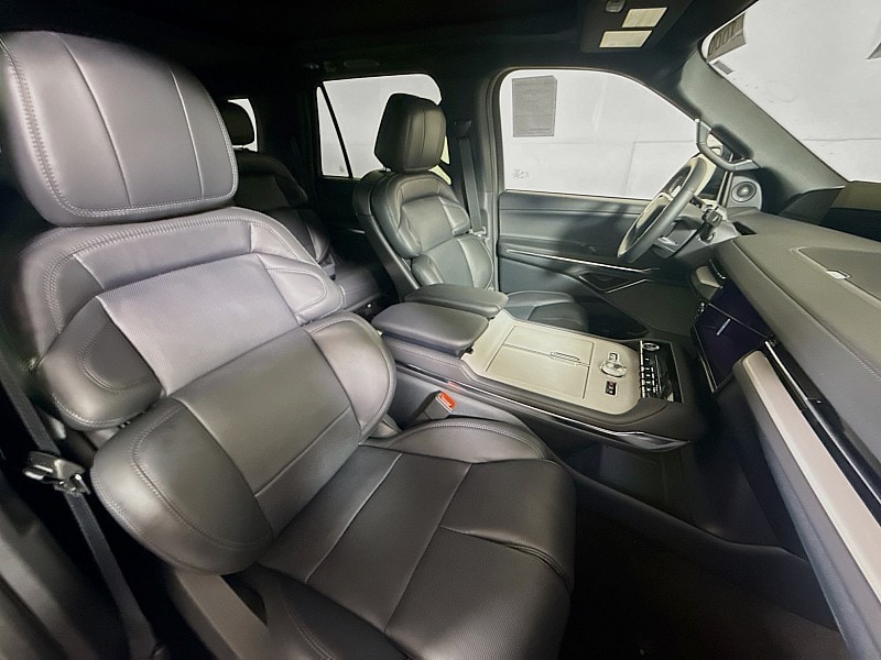 2027 Lincoln Navigator Reserve - Photo 32