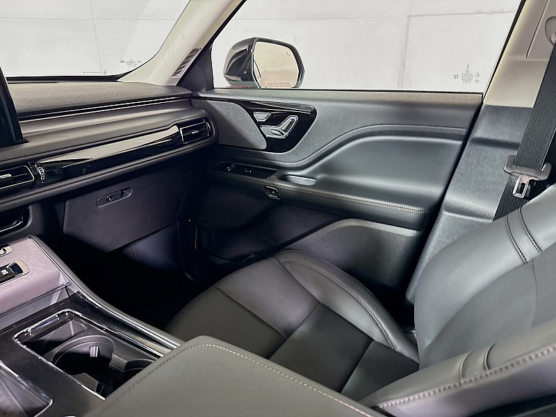 2026 Lincoln Aviator Premiere - Photo 25