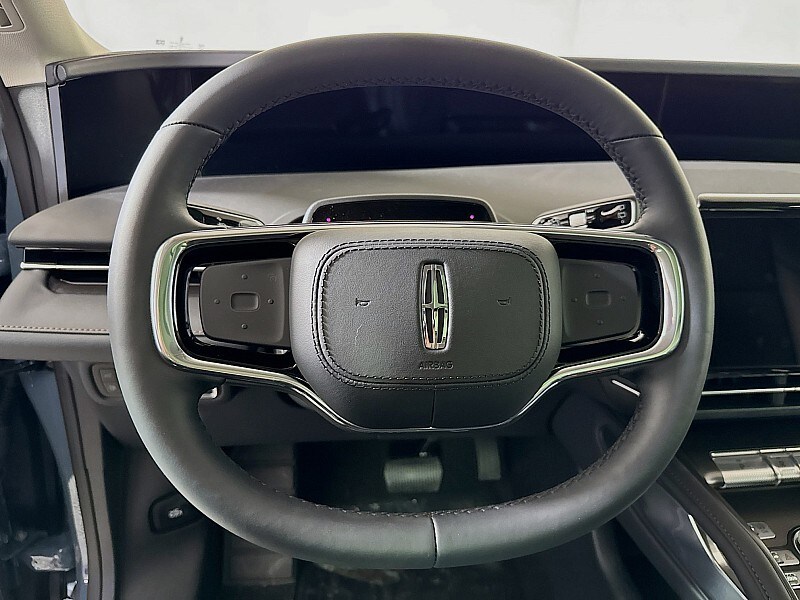 2026 Lincoln Nautilus Premiere - Photo 12