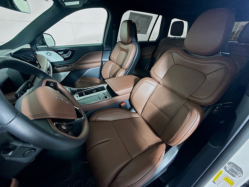 2026 Lincoln Aviator Reserve - Photo 11