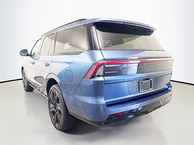 2027 Lincoln Navigator Reserve - Photo 5