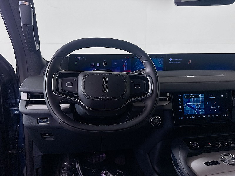 2027 Lincoln Navigator Reserve - Photo 25