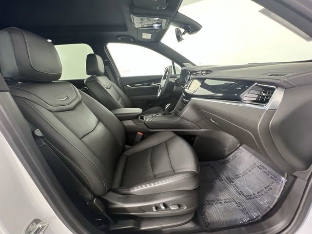 2025 Cadillac XT6 Premium Luxury - Photo 29