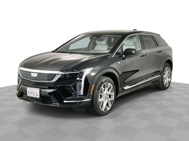 2025 Cadillac OPTIQ Luxury 1