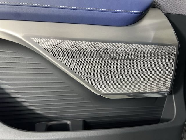 2026 Cadillac VISTIQ Premium Luxury - Photo 24