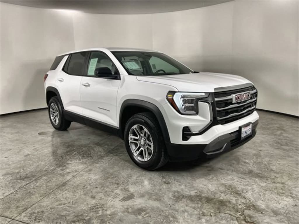 Used 2026 GMC Terrain Elevation SUV