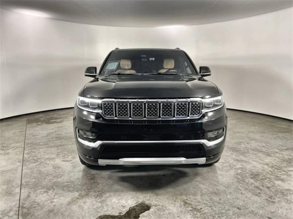 Used 2022 Jeep Grand Wagoneer Series III 4x4 SUV