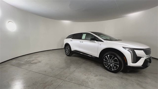 Used 2025 Cadillac OPTIQ Sport 1 with VIN 3GYK3EMR8SS153379 for sale in Riverside, CA
