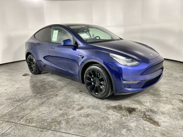 Used 2021 Tesla Model Y Long Range with VIN 5YJYGDEEXMF186731 for sale in Riverside, CA