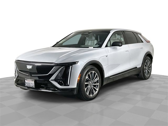 2026 Cadillac LYRIQ Sport's photo